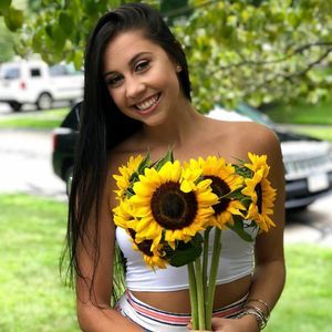 Meet your Posher, Arianna